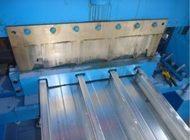 Maschine 12m/Min Metal Sheet Roll Forming, Stahldecking-Boden-Rolle, die Maschine bildet